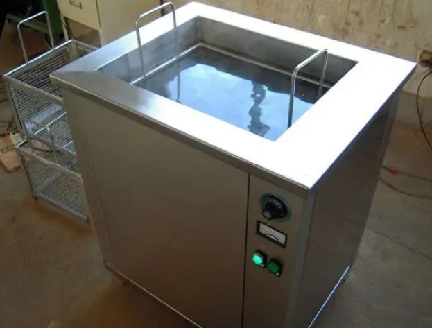 英亚(中国)的分类